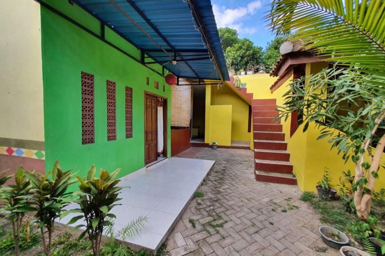 New Puri Amalia Apartment Banyuwangi  Ngoại thất bức ảnh