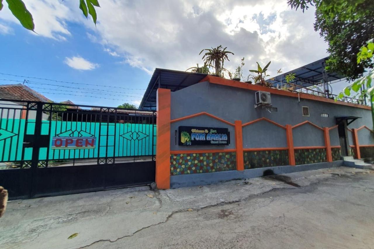 New Puri Amalia Apartment Banyuwangi  Ngoại thất bức ảnh